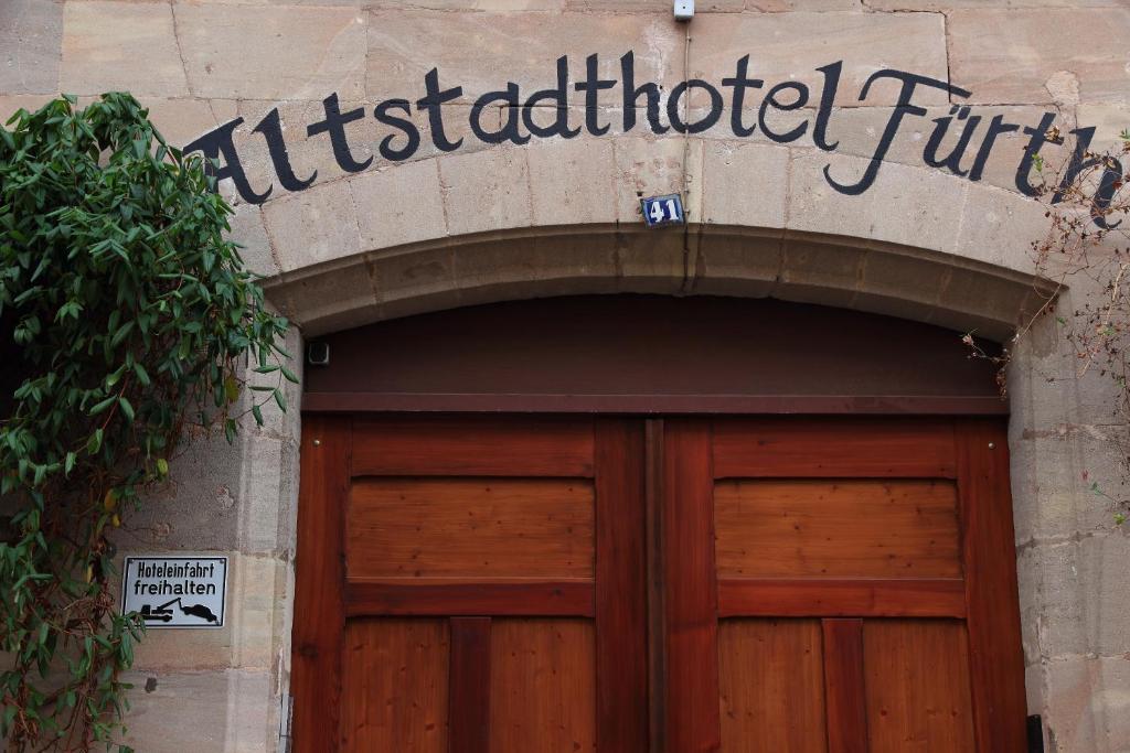 Altstadthotel Фюрт Экстерьер фото